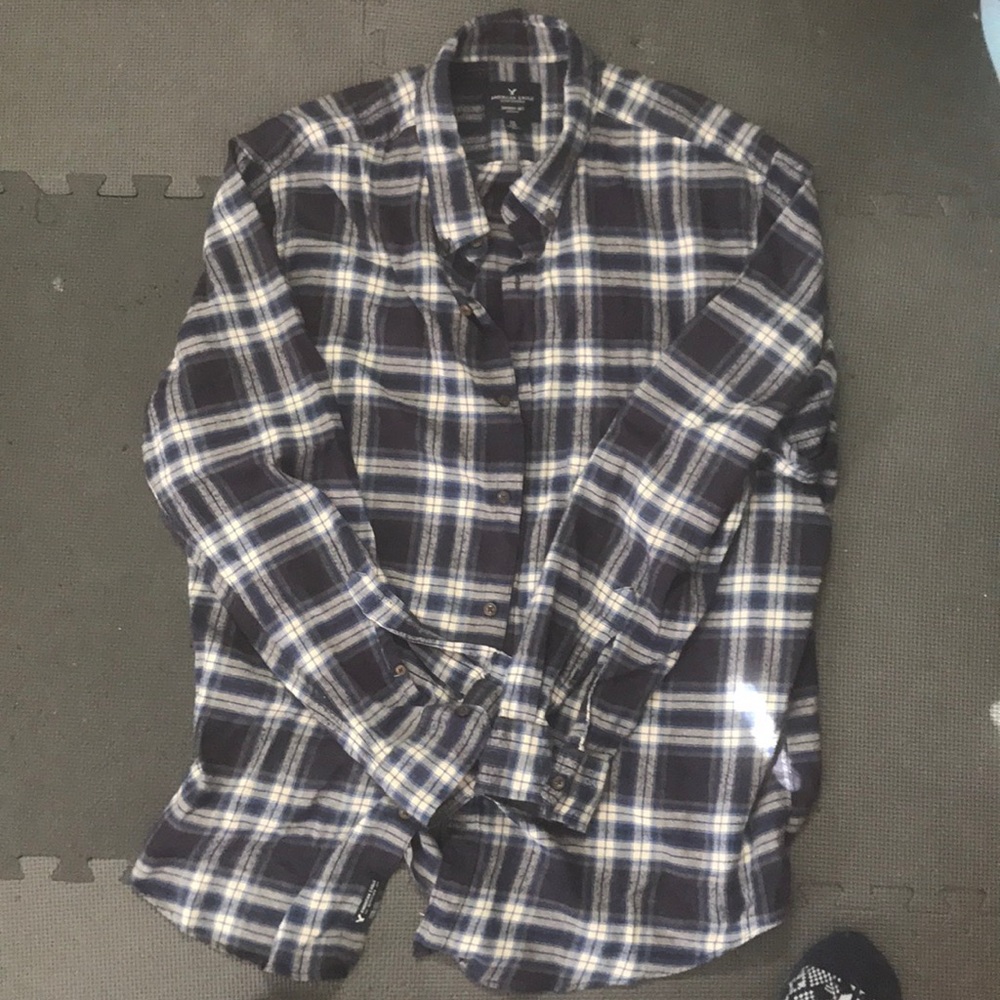 AE blue plaid button up shirt